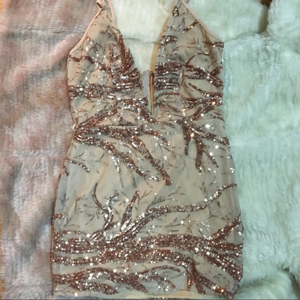 gold sequin short dress